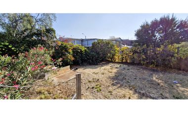 Venta de Sitio urbano de 5.170 m2., con casa de 140 m2., para EMPRENDEDOR CREATIVO, en La Calera