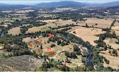 Parcela media Ha orilla Río Cruces