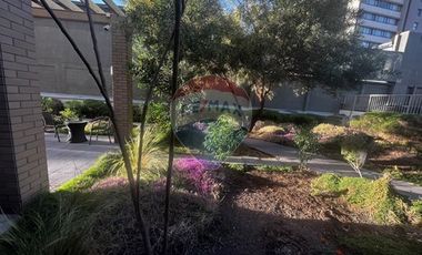 Vive en un Oasis Urbano Departamento en Venta