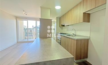 Departamento en Arriendo en Impecable estado / Sargento Silva