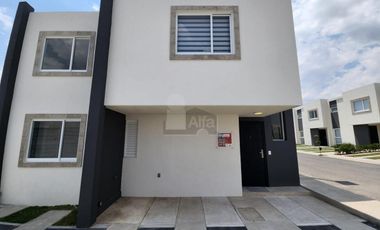 Casa en Hacienda de las Fuentes, Calimaya! Confort, Seguridad y Excelente Ubicación mod. Almeria