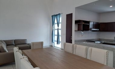 Casa En Renta de una planta en Residencial Bosque Real