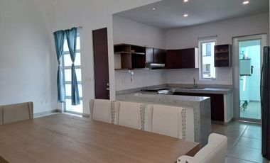 Casa En Renta de una planta en Residencial Bosque Real