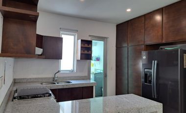 Casa En Renta de una planta en Residencial Bosque Real