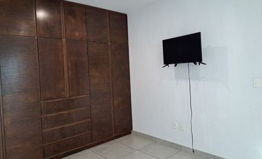 Casa En Renta de una planta en Residencial Bosque Real