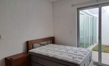 Casa En Renta de una planta en Residencial Bosque Real