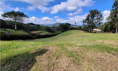 Venta Finca en Sopetrán, 2.800 mts, unidad cerrada 1 solo nivel