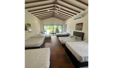 Venta Finca en Sopetrán, 2.800 mts, unidad cerrada 1 solo nivel