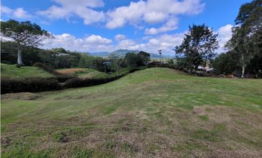 Venta Finca en Sopetrán, 2.800 mts, unidad cerrada 1 solo nivel