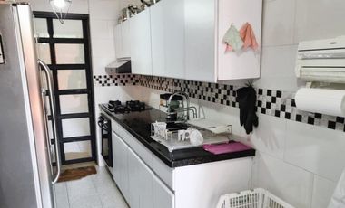 Apartamento con terraza en venta El Poblado - Castropol