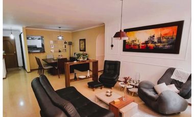 Apartamento con terraza en venta El Poblado - Castropol