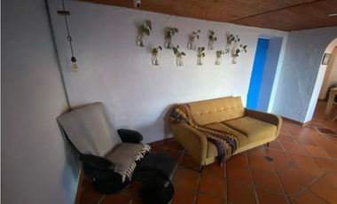 Alquilo casa campestre en el municipio de la Estrella amoblada