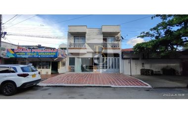 VENTA DE INMUEBLE COMERCIAL DE DOS PISOS BELLO HORIZONTE CENTRO YOPAL