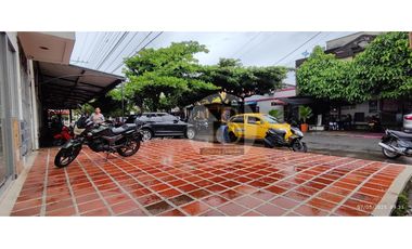 VENTA DE INMUEBLE COMERCIAL DE DOS PISOS BELLO HORIZONTE CENTRO YOPAL