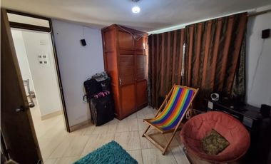 Venta de casa segundo piso con apartaestudio
