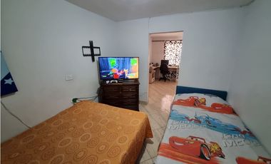 Venta de casa segundo piso con apartaestudio