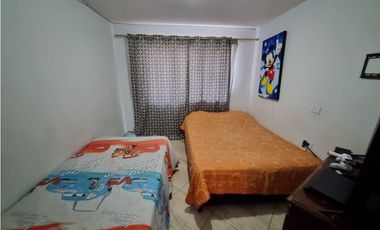 Venta de casa segundo piso con apartaestudio