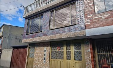 CASA AV PRADILLA LOS OLIVOS