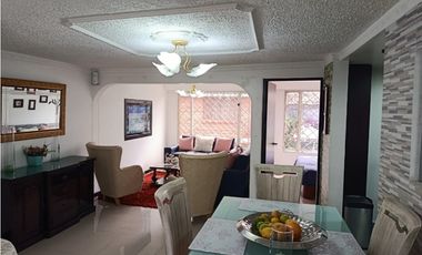 CASA AV PRADILLA LOS OLIVOS