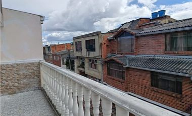 CASA AV PRADILLA LOS OLIVOS