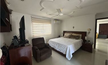 Hermosa Casa Conjunto de 2 niveles en Villa Santos