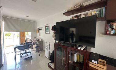 Hermosa Casa Conjunto de 2 niveles en Villa Santos
