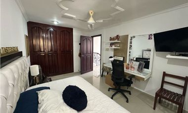 Hermosa Casa Conjunto de 2 niveles en Villa Santos