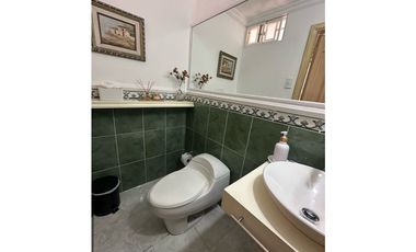 Hermosa Casa Conjunto de 2 niveles en Villa Santos