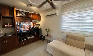 Hermosa Casa Conjunto de 2 niveles en Villa Santos