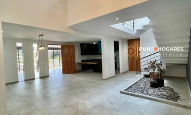 Casa en venta en el Erandeni Tarimbaro