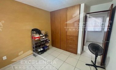 CASA EN VENTA EN HEROES REPUBLICANOS