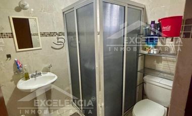 CASA EN VENTA EN HEROES REPUBLICANOS