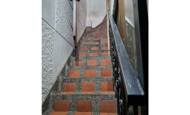 Venta de casa segundo piso con garaje,Centro Jesús Nazareno
