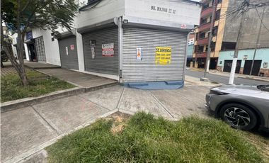 SE ARRIENDA HERMOSO Y AMPLIO LOCAL EN BULEVAR BOLIVAR