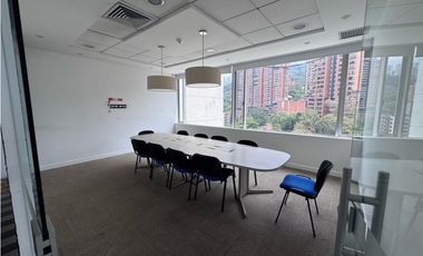 SE  VENDE O SE ARRIENDA  OFICINA EN EL POBLADO