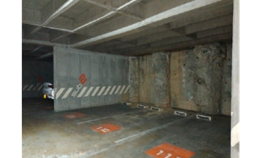 SE  VENDE OFICINA EN EL POBLADO