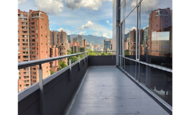 SE  VENDE OFICINA EN EL POBLADO