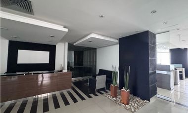 SE  VENDE O SE ARRIENDA  OFICINA EN EL POBLADO