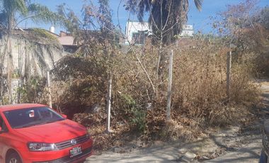 TERRENO USO DE SUELO MIXTO EN ESQUINA