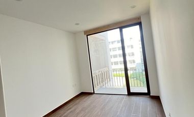 Departamento en Venta en Real Antigua, Zona Esmeralda, con 4 recámaras