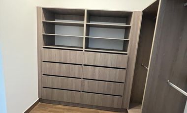 Departamento en Venta en Real Antigua, Zona Esmeralda, con 4 recámaras