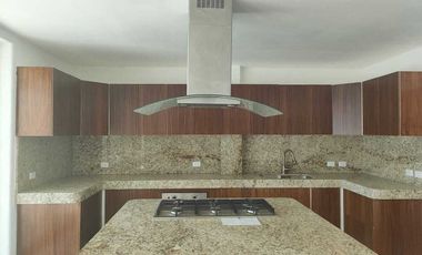 CASA NUEVA EN VENTA EN FRAC. 