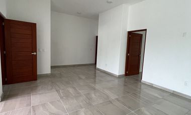 CASA NUEVA EN VENTA EN FRAC. 