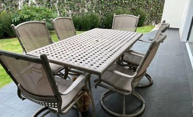 EN SAN JERÓNIMO, VENTA DE AMPLIA CASA EN CONDOMINIO