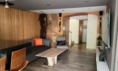 EN SAN JERÓNIMO, VENTA DE AMPLIA CASA EN CONDOMINIO