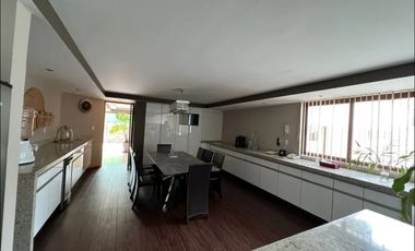 EN SAN JERÓNIMO, VENTA DE AMPLIA CASA EN CONDOMINIO