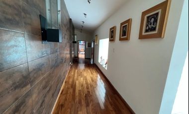 EN SAN JERÓNIMO, VENTA DE AMPLIA CASA EN CONDOMINIO