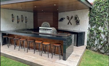 EN SAN JERÓNIMO, VENTA DE AMPLIA CASA EN CONDOMINIO