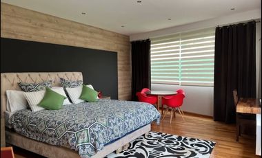 EN SAN JERÓNIMO, VENTA DE AMPLIA CASA EN CONDOMINIO