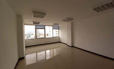 OFICINA EN ARRIENDO EN EL CENTRO/MANIZALES